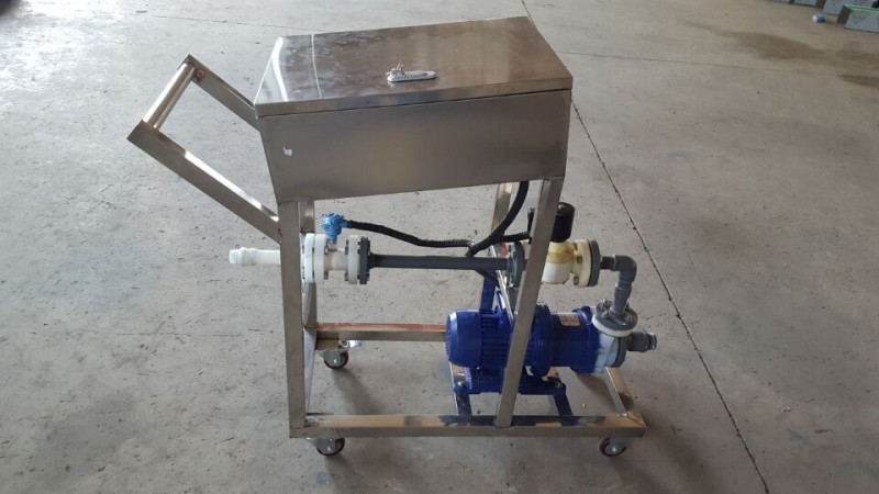 酸堿灌裝大桶計(jì)量車